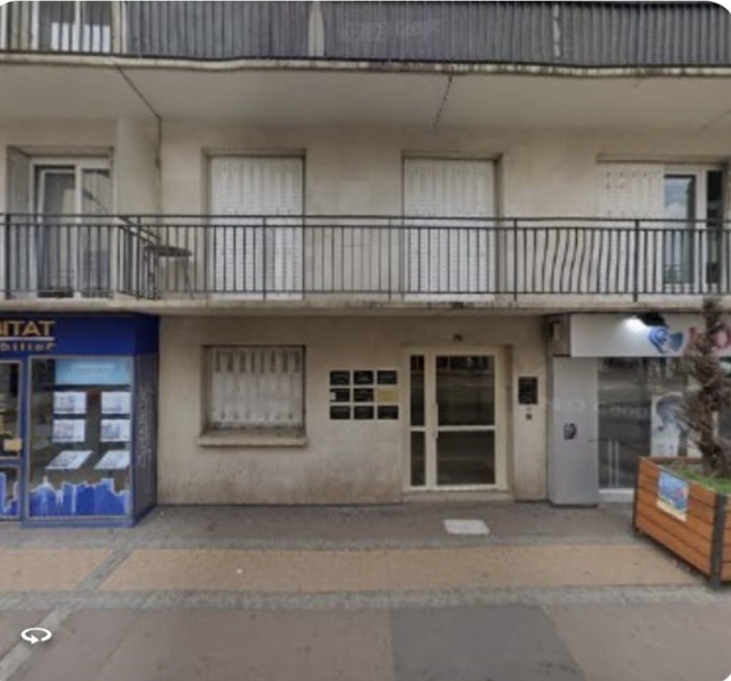Façade de notre agence Facile Démarche à Noisy-le-Sec